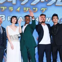 PacificRimUprisingJP.jpg