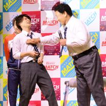天龍チョップをうける平野紫耀!ビタミン炭酸飲料「マッチ」新CM発表会