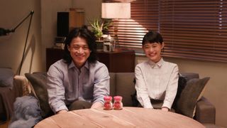 ほほえましい!小栗旬&杉咲花、仲よし兄妹役で息の合った掛け合い