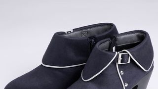 安室透をイメージしたパンプス＆ショートブーツも！