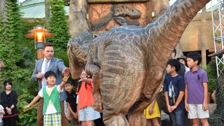 クリプラ、USJで子どもたちにブルーの手なずけ方を伝授!