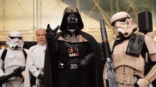 『スター・ウォーズ』コスプレイヤーが大集合!『ハン・ソロ』前夜祭