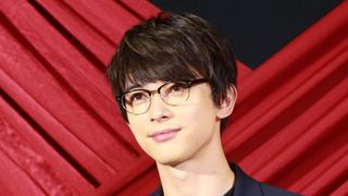 吉沢亮のメガネ姿！ドラマ24「GIVER　復讐の贈与者」第1話試写会＆記者会見