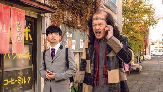 田中哲司のハゲた強面社長姿!【ほか計6枚】『音量を上げろタコ!なに歌ってんのか全然わかんねぇんだよ!!』場面写真