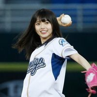 <6枚>可愛すぎっ!齋藤飛鳥、台湾の始球式に登場!