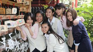 広瀬すず&池田エライザら「サニー」メンバーが仲良く参拝!『SUNNY 強い気持ち・強い愛』公開記念イベント