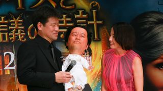 佐藤二朗、宮沢りえにマジック披露!『ルイスと不思議の時計』特別試写会
