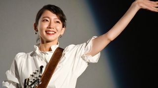 吉岡里帆、人生初ライブに大興奮！映画『音量を上げろタコ！なに歌ってんのか全然わかんねぇんだよ!!』一夜限りのライブイベント