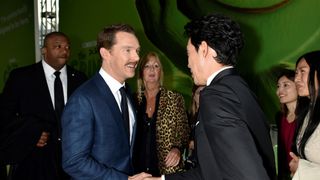 カンバーバッチ＆大泉洋が握手！『グリンチ』ワールドプレミア