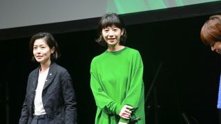 夏帆、緑のロングワンピが可愛すぎ！