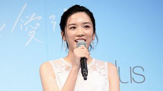 永野芽郁、キュートなドレス姿で登場!「フリープラス」新イメージキャラクター&新CM発表会