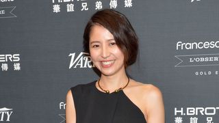 長澤まさみ、スタイルよすぎ&ドレスが似合う!<全5枚>