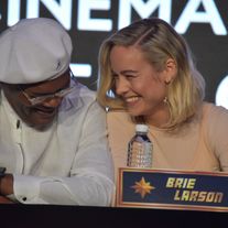 ブリー・ラーソン&サミュエル・L・ジャクソン仲良すぎ!『キャプテン・マーベル』記者会見