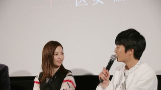 島崎遥香＆岡山天音、「放送禁止」長江俊和監督のホラードラマ試写会へ