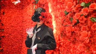 「喰種レストラン」の内部公開！薔薇でできた赫子も