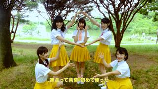 アイドルグループ「サニーサイドアップ」の白石聖、松田るか、田中珠里、松川星、天木じゅん