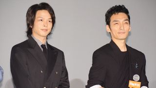 草なぎ剛『台風家族』公開初日に中村倫也、MEGUMI、尾野真千子ら登壇!