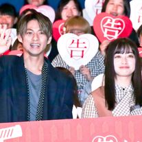 平野紫耀&橋本環奈に大歓声!『かぐや様は告らせたい ~天才たちの恋愛頭脳戦~』大ヒット御礼舞台あいさつ