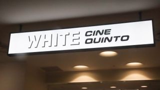 白が基調！渋谷の新ミニシアター「ホワイトシネクイント」メディア内覧会