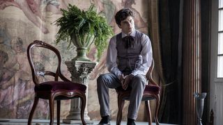 ティモシー・シャラメ『若草物語』美しきスーツ姿