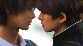 顔を近づけ…ドラマ「Life 線上の僕ら」場面カット