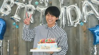柳楽優弥のくしゃっと笑顔!アニバーサリーブック「やぎら本」撮りおろし企画