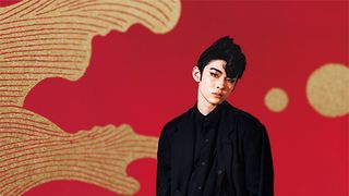 美しい！市川染五郎、アバンギャルドなモード姿　「装苑男子 of each world」