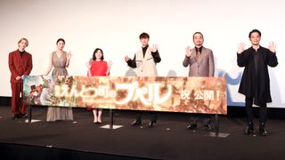 窪田正孝＆芦田愛菜ら公開に喜び！『映画　えんとつ町のプペル』初日舞台あいさつ