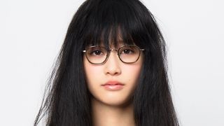 生見愛瑠が地味な大学生に！初主演ドラマ「おしゃれの答えがわからない」