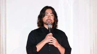 山田孝之の『るろ剣』宣伝に佐藤二朗があたふた!『はるヲうるひと』公開記念舞台あいさつ
