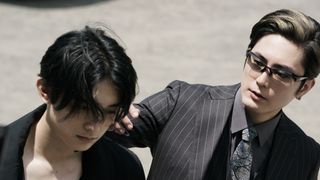 首元に龍のタトゥー…『東京リベンジャーズ』吉沢亮“マイキー”ビジュアル