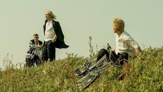 『東京リベンジャーズ』ビジュアルを比較!原作×場面カットの組み画像