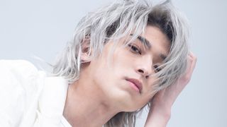 銀髪も！「横浜流星メモリアル写真集『流跡』」が2位！