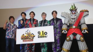 巨大ロボも登場!『スーパー戦闘 純烈ジャー 追い焚き☆御免』完成披露イベント