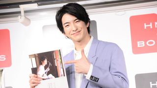 前田公輝のさわやかな笑顔！写真集「ちゅらたび」発売記念イベント取材会