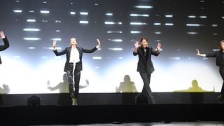 柚希礼音、紅ゆずる、美弥るりか、七海ひろき、宝塚OGの華麗なるステージ!