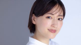 透き通るよう…綾瀬はるか【インタビューカット集】
