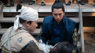 涙の松本潤&伊東蒼の共演シーン「どうする家康」第14回場面写真