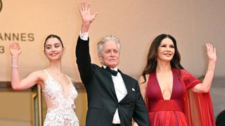 マイケル・ダグラス＆キャサリン・ゼタ＝ジョーンズの娘キャレス