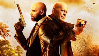 ジョン・トラボルタVSブルース・ウィリス『オペレーション・ゴールド』場面写真