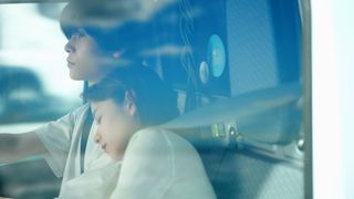 切なすぎる…堀田真由＆萩原利久「たとえあなたを忘れても」初回場面写真