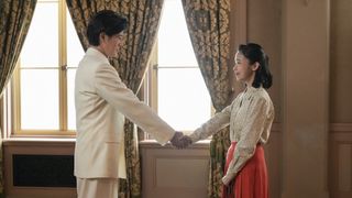 松永と笑顔で握手を…「ブギウギ」第34回の場面写真