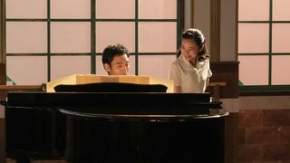 スズ子は「蘇州夜曲」を…「ブギウギ」第44回の場面写真