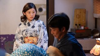 優三(仲野太賀)を見つめる寅子(伊藤沙莉)…「虎に翼」第35回の場面写真