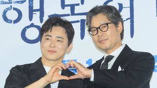 イ・ソンギュンさん遺作『幸福の国』制作報告会の様子