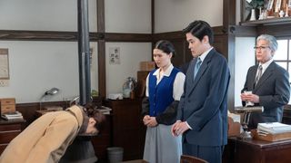 頭を下げる寅子(伊藤沙莉)…「虎に翼」第19週「悪女の賢者ぶり?」第94回