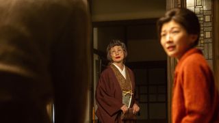百合(余貴美子)は化粧をして…「虎に翼」第23週「始めは処女の如く、後は脱兎の如し?」第114回