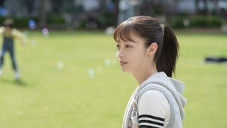 ルーリー(みりちゃむ)から結(橋本環奈)にメールが…朝ドラ「おむすび」第10回