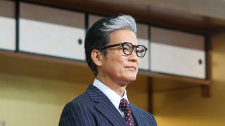 劇中衣装で登場！「プライベートバンカー」記者会見の様子