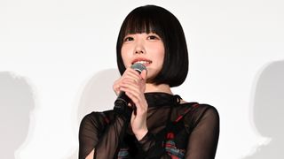 anoの美脚！劇場版『僕とロボコ』公開記念舞台あいさつ